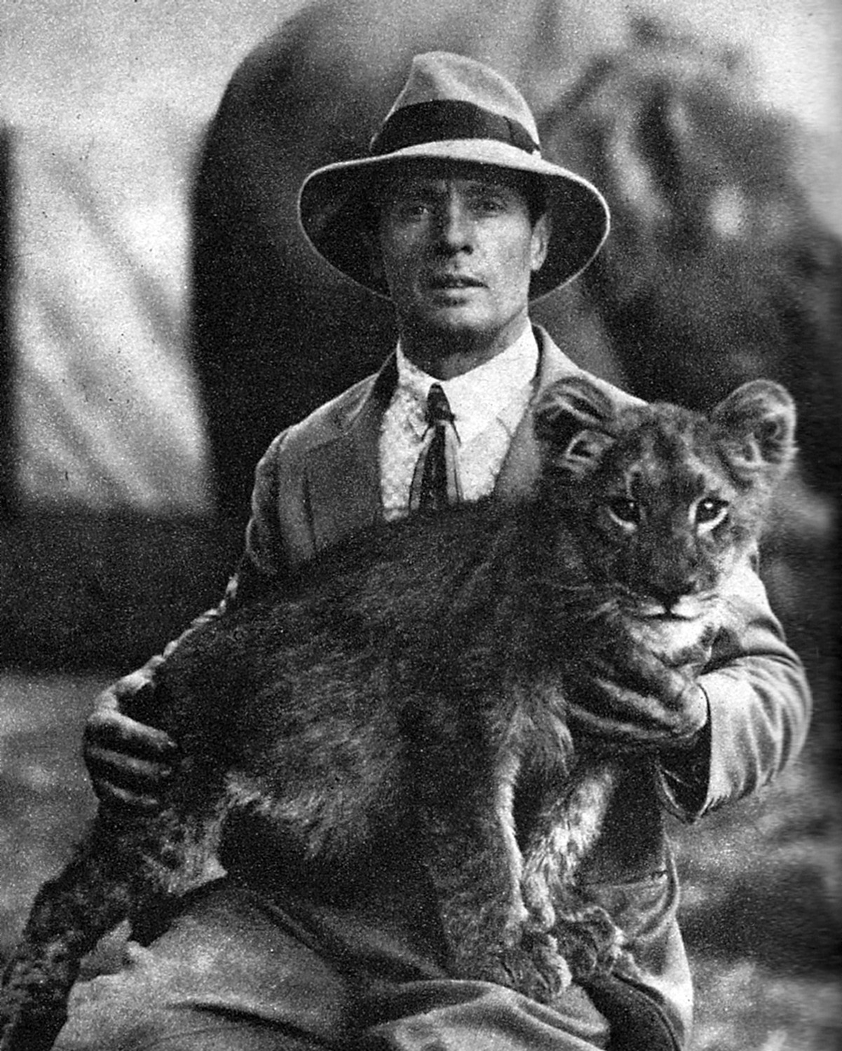 FileAlfred Court (c.1930).jpg Circopedia