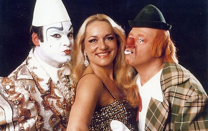 File:Les Chicky.jpg