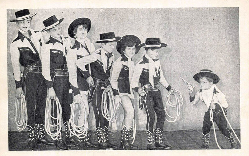 File:Gruss Juniors Rodeo.jpg