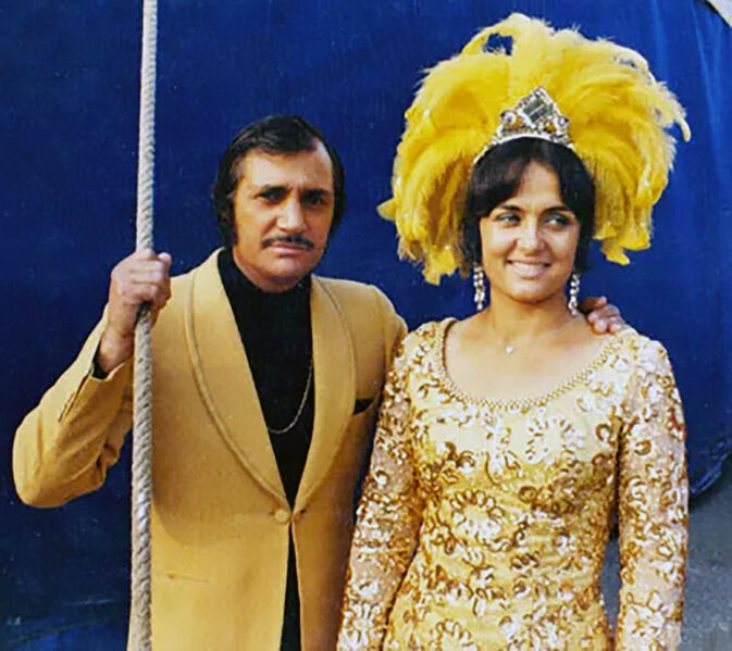 File:Emilien and Christiane Bouglione.jpg