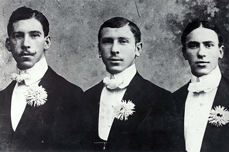 File:Geb. Blumenfeld.jpg