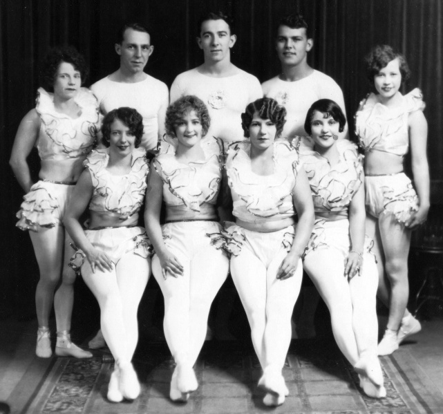 File:Flying Wards (1929).jpg