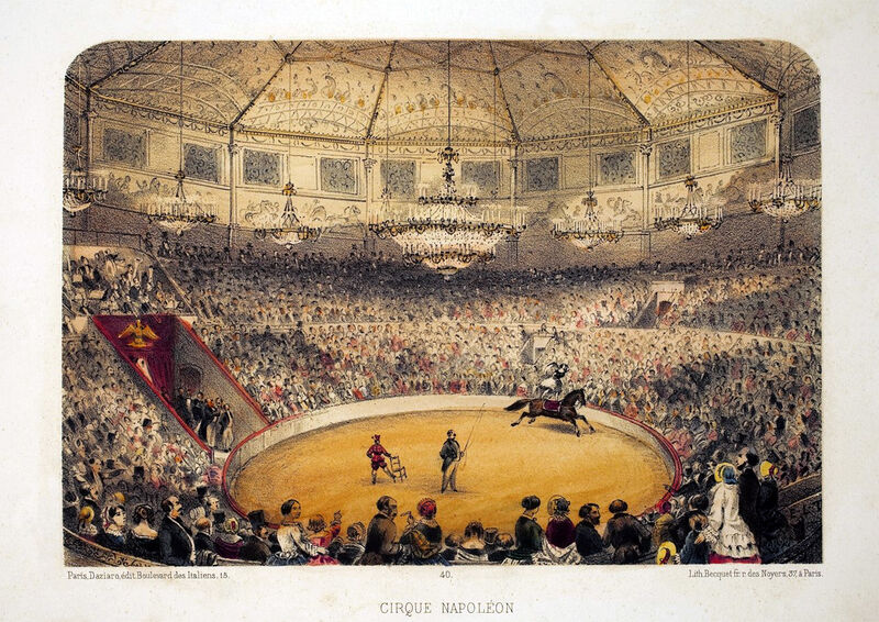 File:Cirque Napoléon Inside.jpg