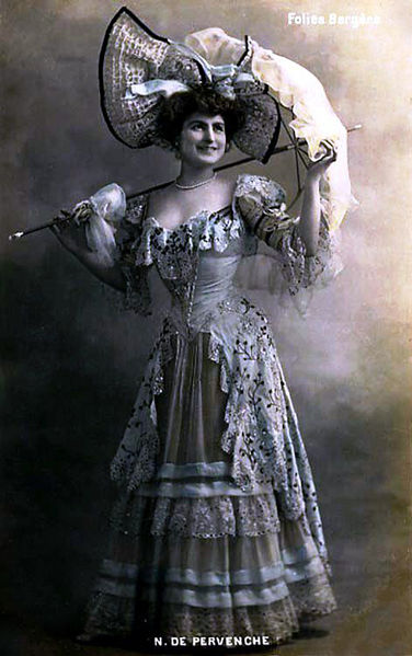 File:Nine de Pervenche.jpg