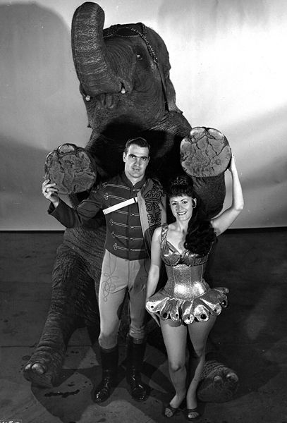 File:Bill Woodcock Polack Bros (c1966).jpg