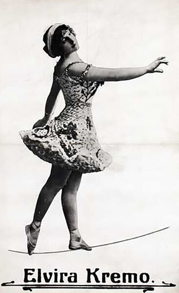 File:Elvira Kremo.jpg