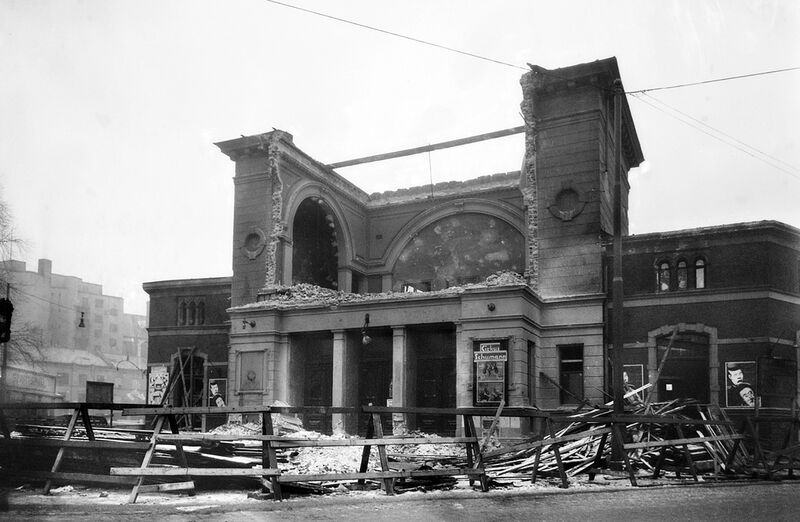 File:Oslo Circus demolition.jpg