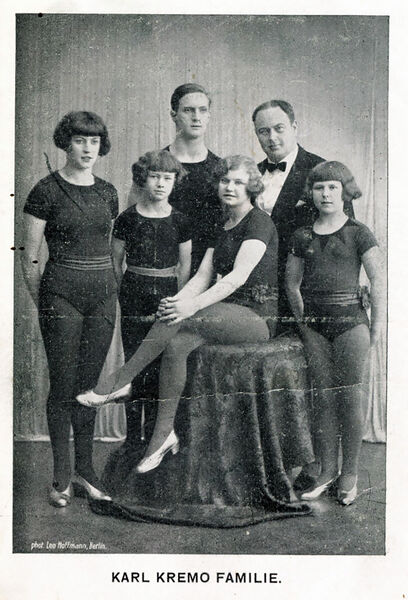 File:Karl Kremo Family.jpg