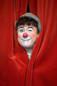 Larible in curtain.JPG
