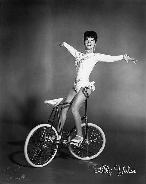 File:Lilly Yokoi on handle.jpg